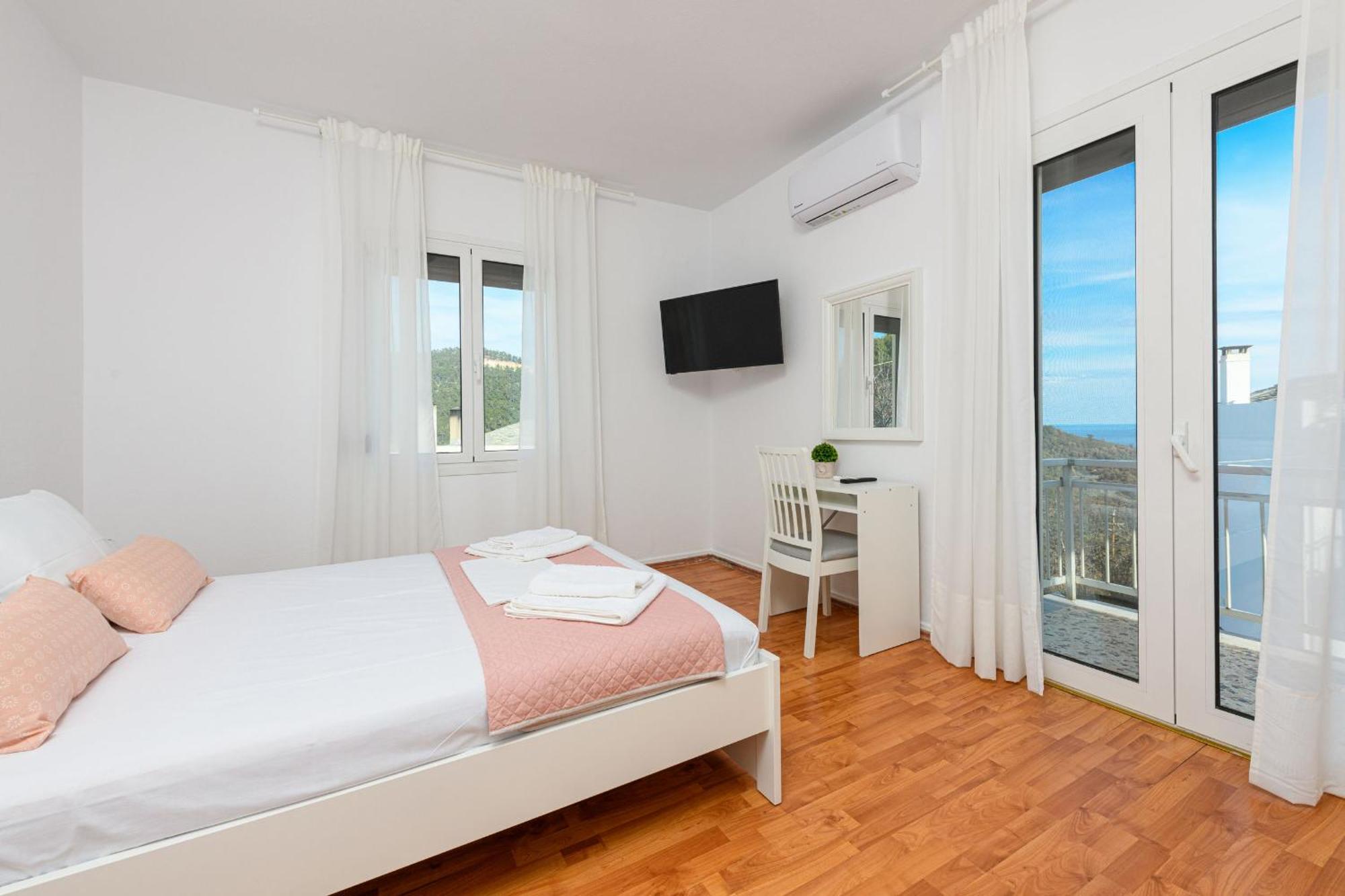 Whitegold Apartments Panagia باناجيا المظهر الخارجي الصورة