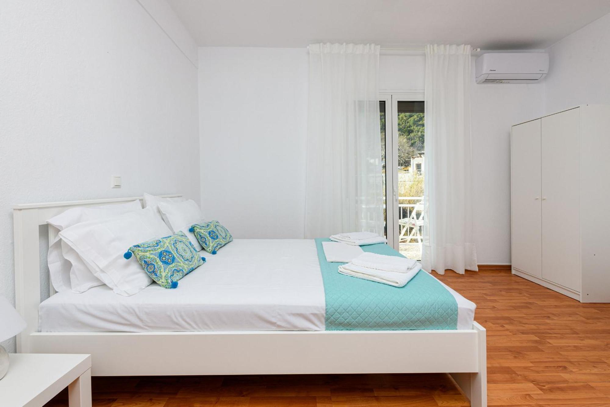 Whitegold Apartments Panagia باناجيا المظهر الخارجي الصورة